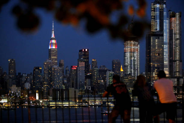 念从未动摇 念从未动摇